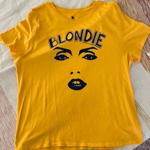 Blonde t shirt